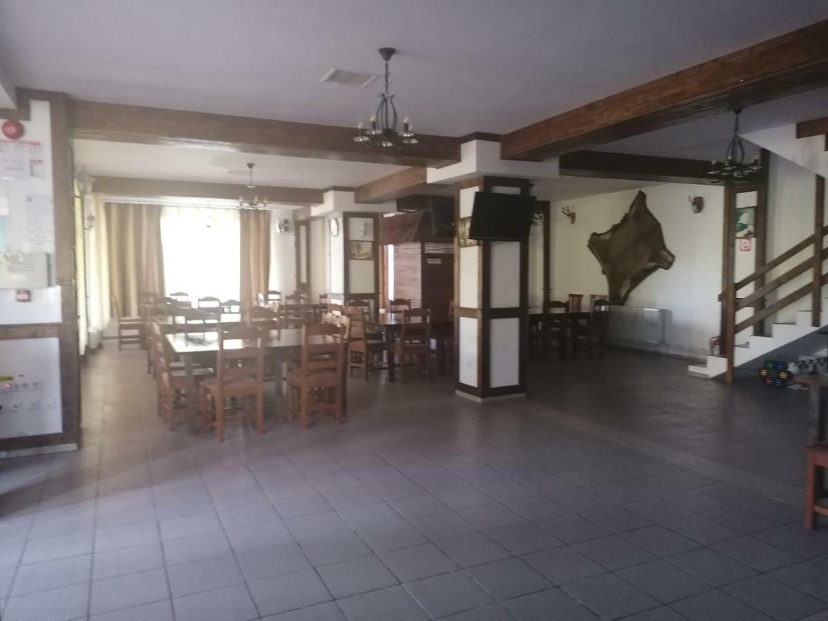 Pensiunea Pomi -Oesti Hotel Albestii Paminteni Buitenkant foto